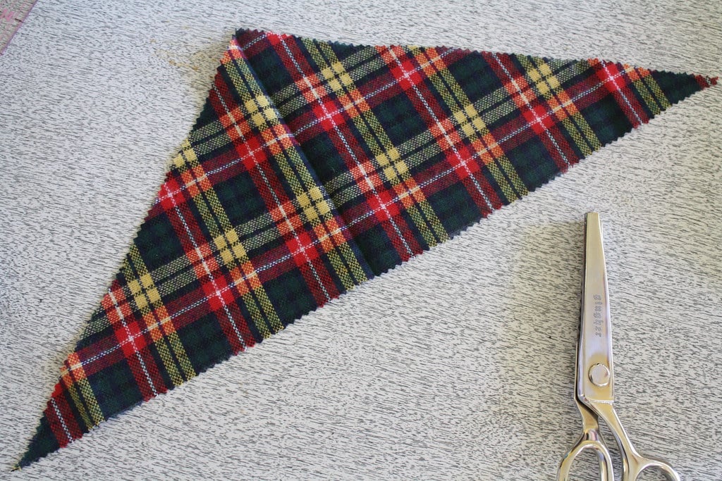 How To Make A DIY Dog Bandana